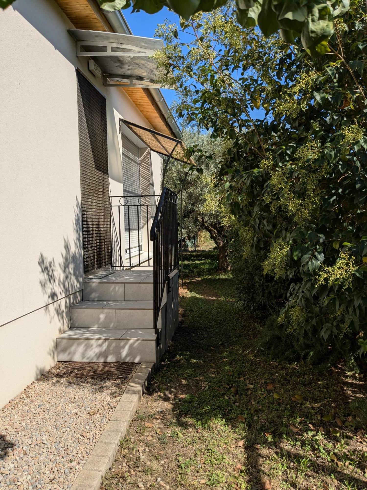 La Maison Sous L'Olivier Villa Morieres-les-Avignon Luaran gambar